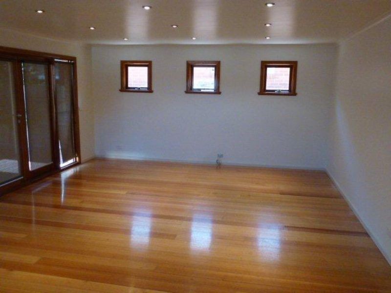 3 Parkview Street, Airport West VIC 3042