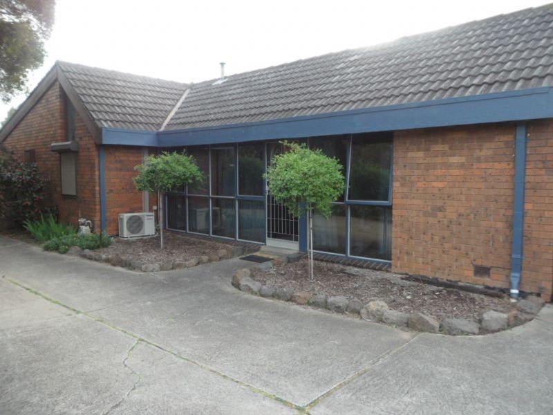 2/42 Kerferd street, Essendon North VIC 3041