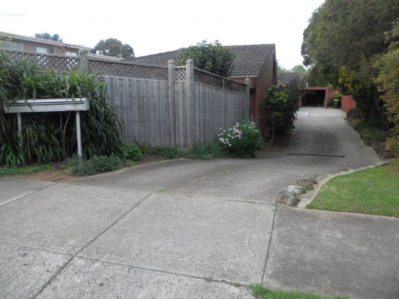 2/42 Kerferd street, Essendon North VIC 3041