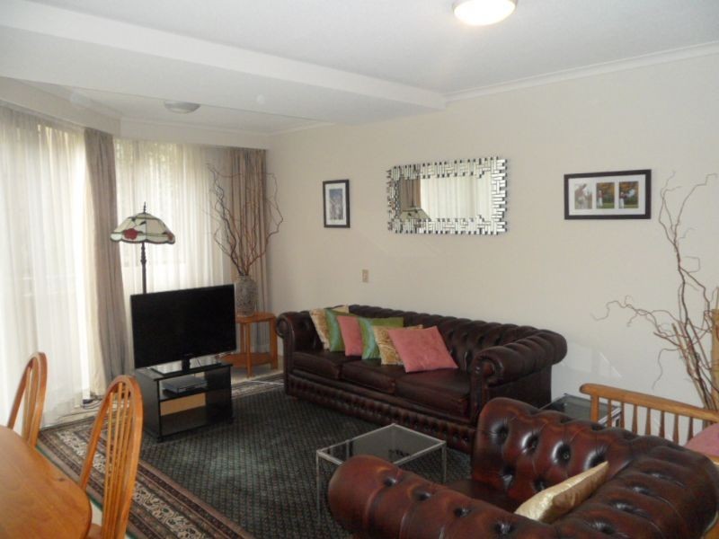 14/27 Queens Road, Melbourne VIC 3000