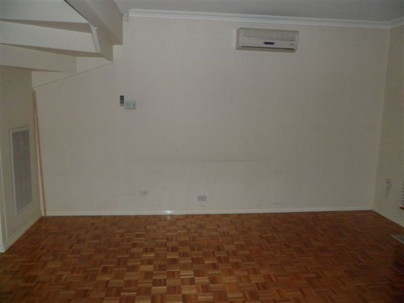 1/89 Bulla Road, Essendon North VIC 3041