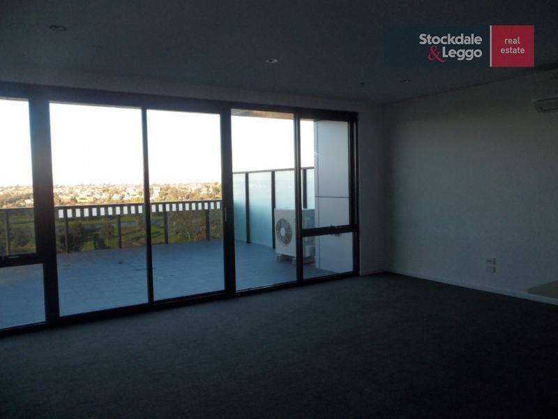 302/30 La Scala Avenue, Maribyrnong VIC 3032