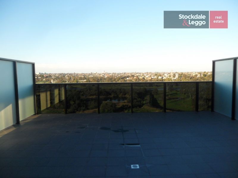302/30 La Scala Avenue, Maribyrnong VIC 3032
