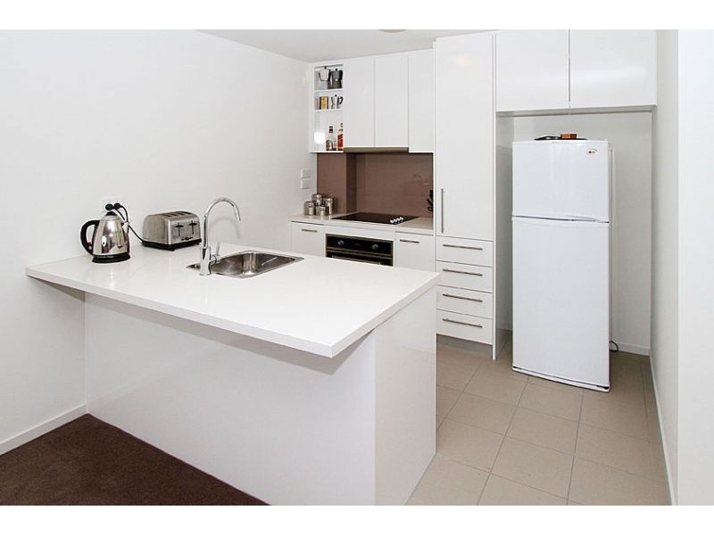 409/2 Olive York Way, Brunswick West VIC 3055