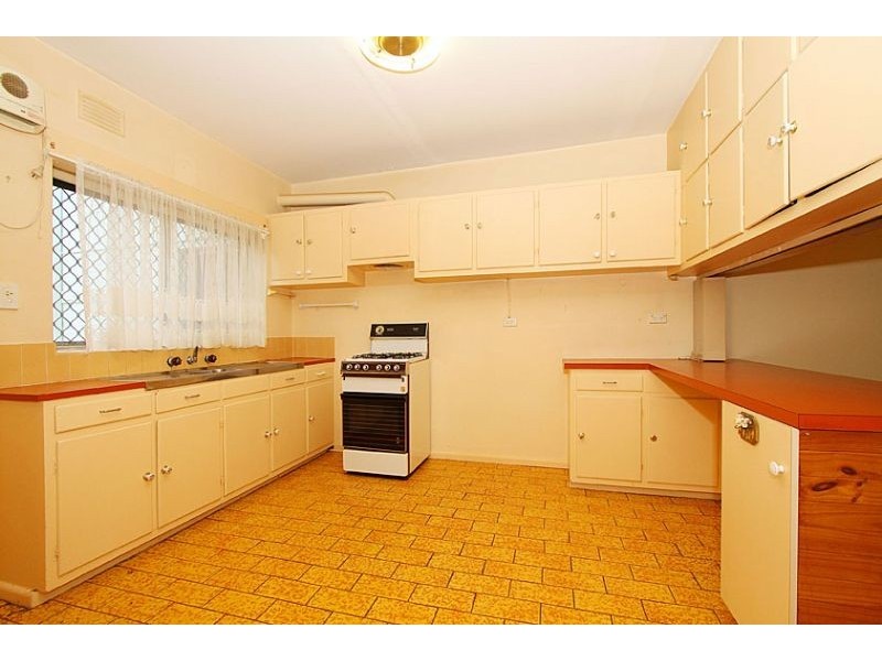 3/37 Raleigh Street, Essendon VIC 3040