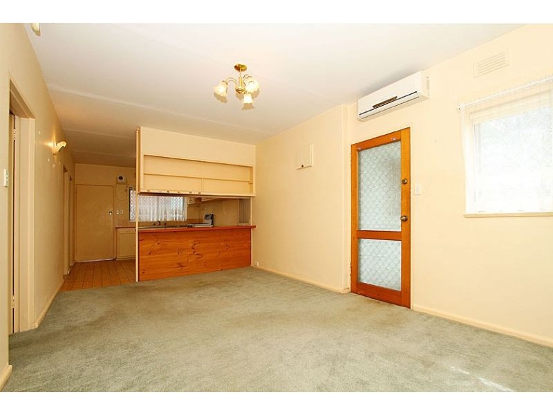 3/37 Raleigh Street, Essendon VIC 3040