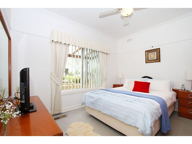 3 Ormond Road, West Footscray VIC 3012