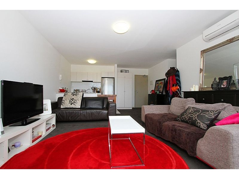 101/60 Speakmen Street, Kensington VIC 3031