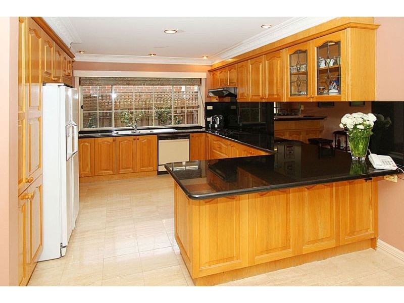 46 Rutherglen Way, Taylors Lakes VIC 3038