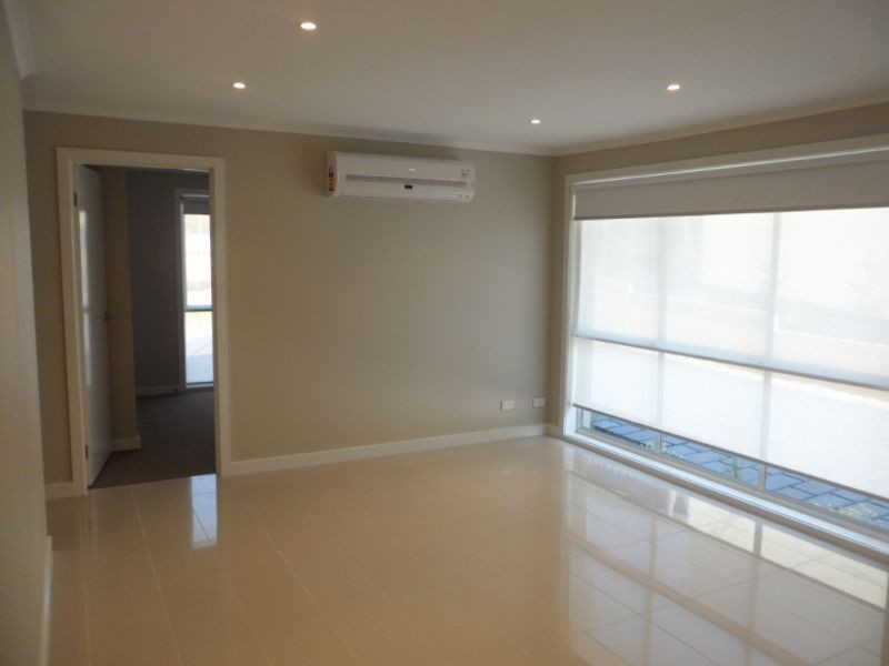 1/376 Mascoma Street, Strathmore VIC 3041