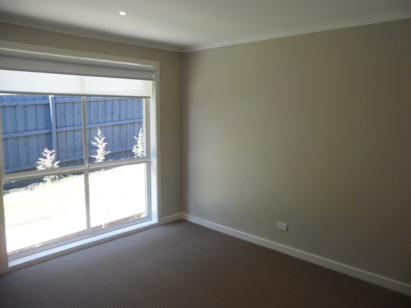 1/376 Mascoma Street, Strathmore VIC 3041