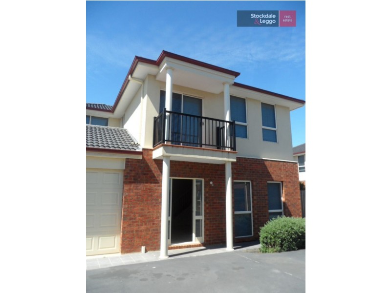 3/1A Thorogood Court, Taylors Lakes VIC 3038