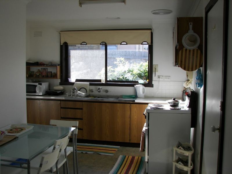 2/47 Curie Avenue, Oak Park VIC 3046