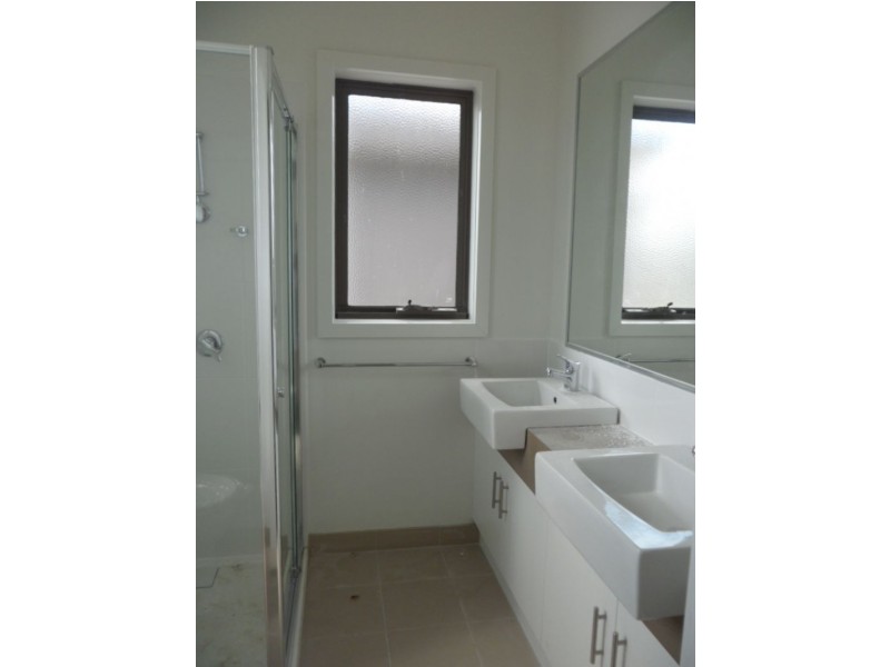 5/26-28 Henderson Road, Tullamarine VIC 3043