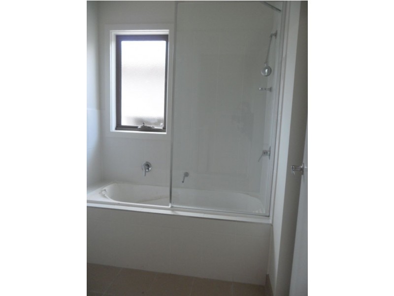 5/26-28 Henderson Road, Tullamarine VIC 3043