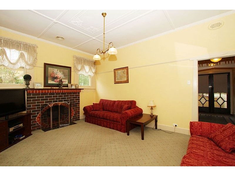 125 Vine Street, Moonee Ponds VIC 3039