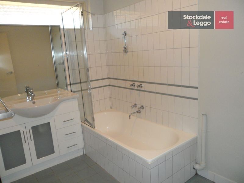5/10 McColl Court, Brunswick West VIC 3055