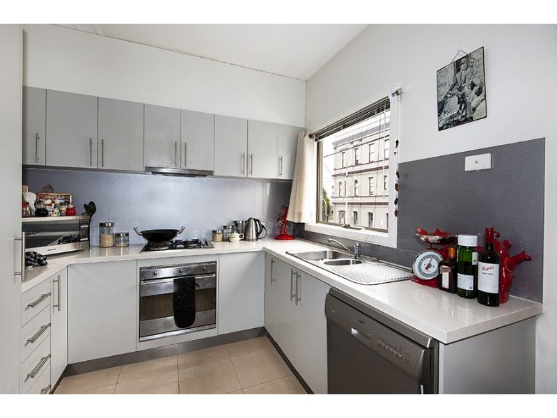 6/12 Grantham Street, Brunswick West VIC 3055