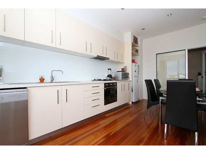 218/89 Raleigh Street, Essendon VIC 3040