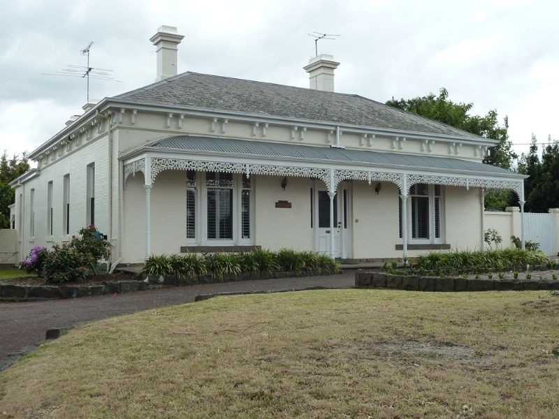 37 Lincoln Road, Essendon VIC 3040