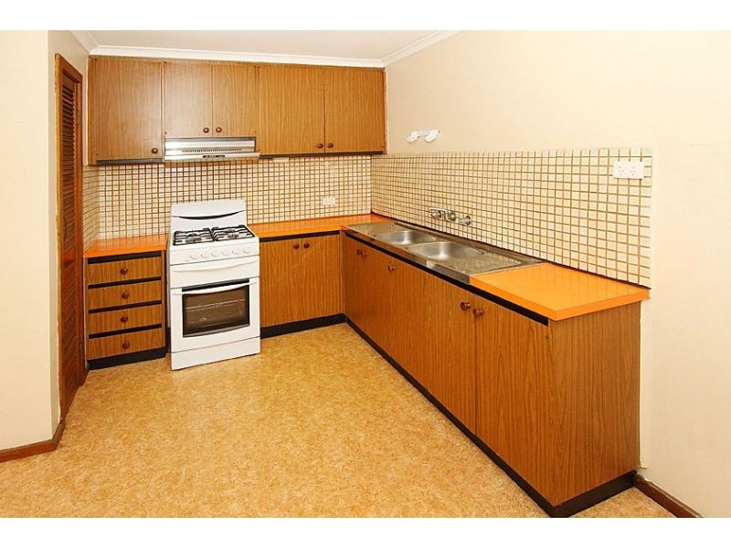 2/227 Buckley Street, Essendon VIC 3040