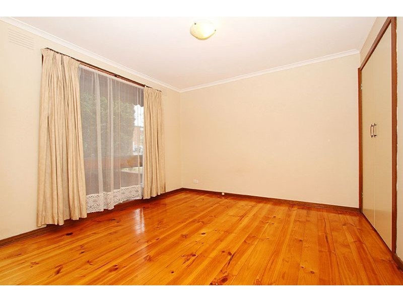 2/227 Buckley Street, Essendon VIC 3040