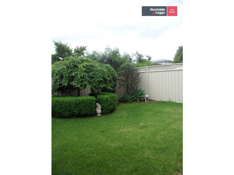 44 Rimcross Drive, Keilor East VIC 3033
