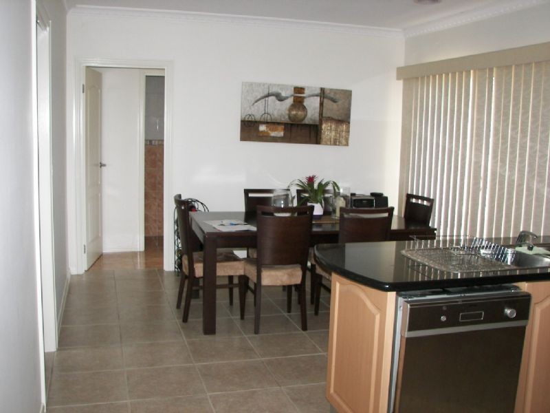 1/239 Melrose Drive, Tullamarine VIC 3043