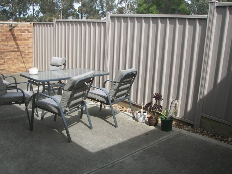 1/239 Melrose Drive, Tullamarine VIC 3043