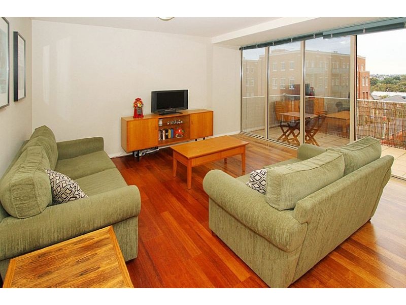 307/77 Village Way, Maribyrnong VIC 3032