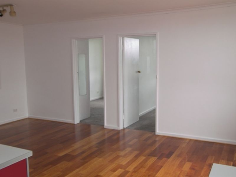 12/164 Napier Street, Essendon VIC 3040