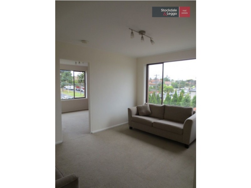 10/242 Pascoe Vale Road, Essendon VIC 3040