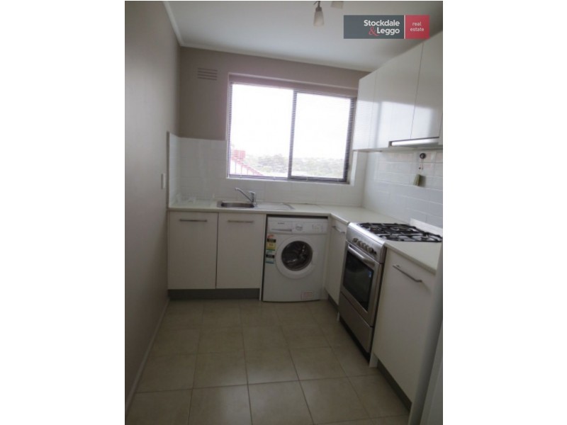 10/242 Pascoe Vale Road, Essendon VIC 3040