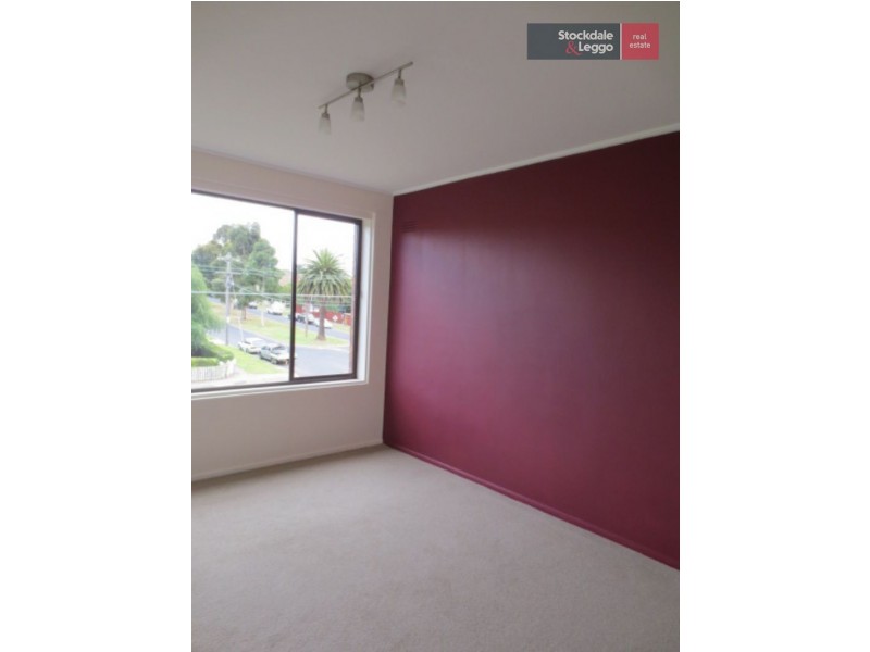 10/242 Pascoe Vale Road, Essendon VIC 3040