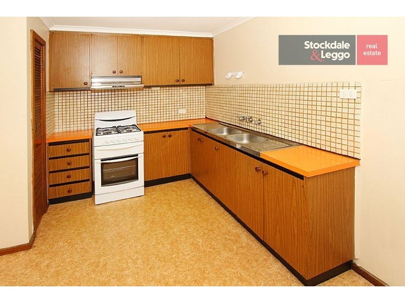 2/227 Buckley Street, Essendon VIC 3040
