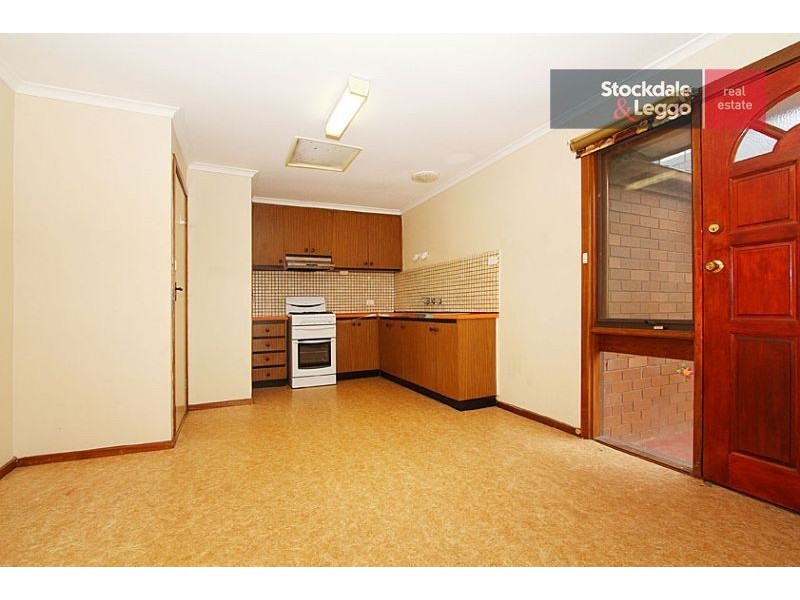 2/227 Buckley Street, Essendon VIC 3040