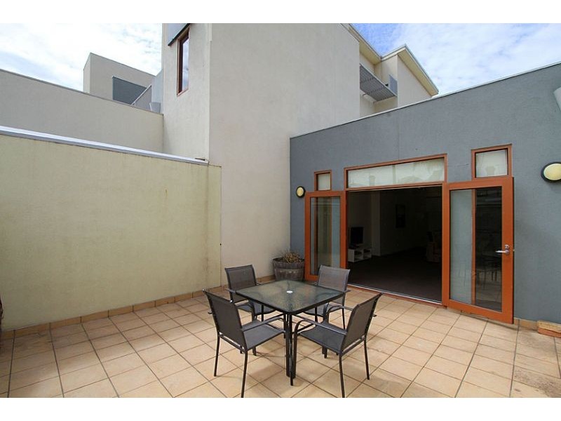 4 / 26 – 28 Dods Street, Brunswick VIC 3056