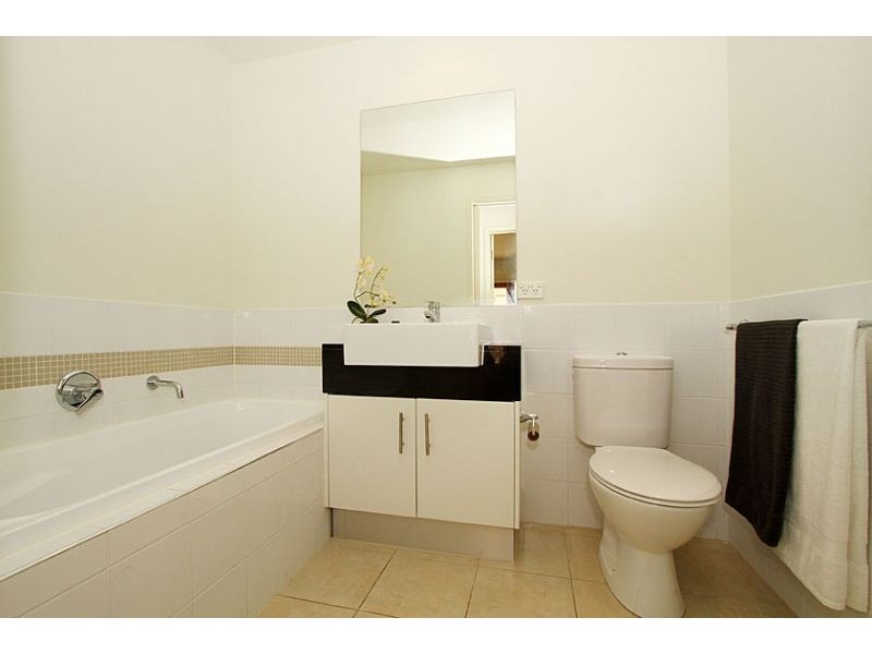 4 / 26 – 28 Dods Street, Brunswick VIC 3056