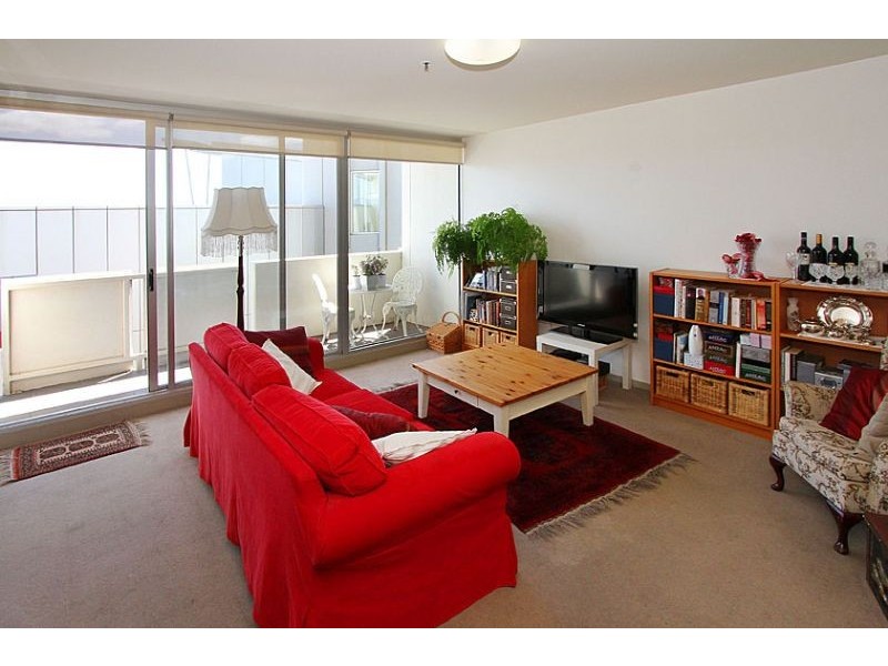 202B/70 Speakmen Street, Kensington VIC 3031