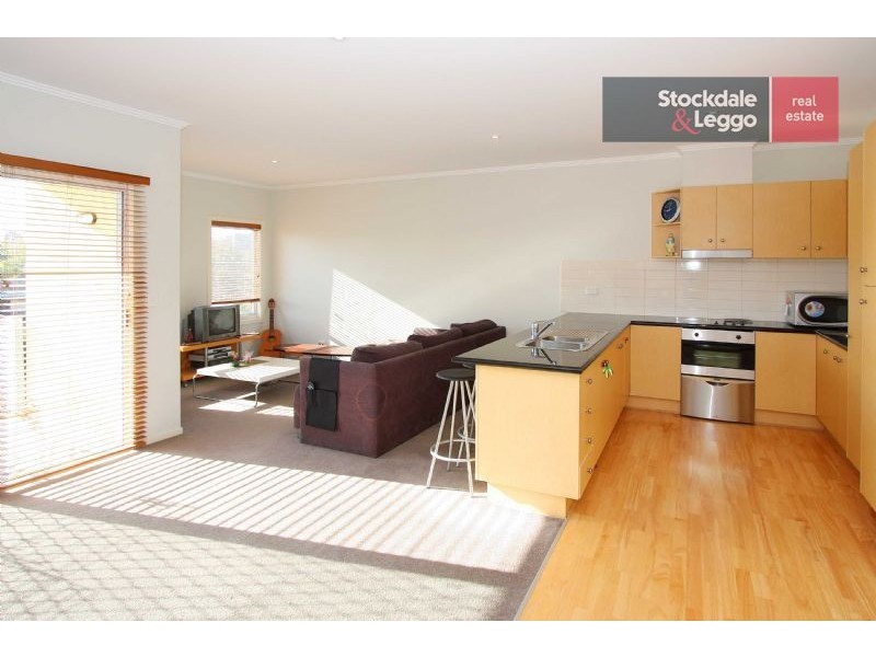 65/2-8 Newmarket Way, Flemington VIC 3031
