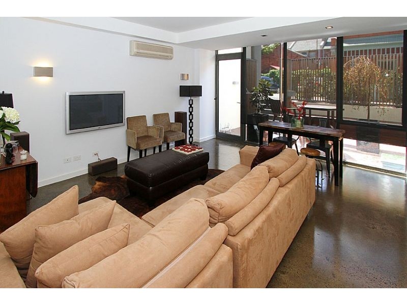 17 Little Cobden Street, North Melbourne VIC 3051