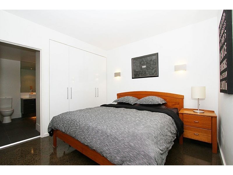 17 Little Cobden Street, North Melbourne VIC 3051