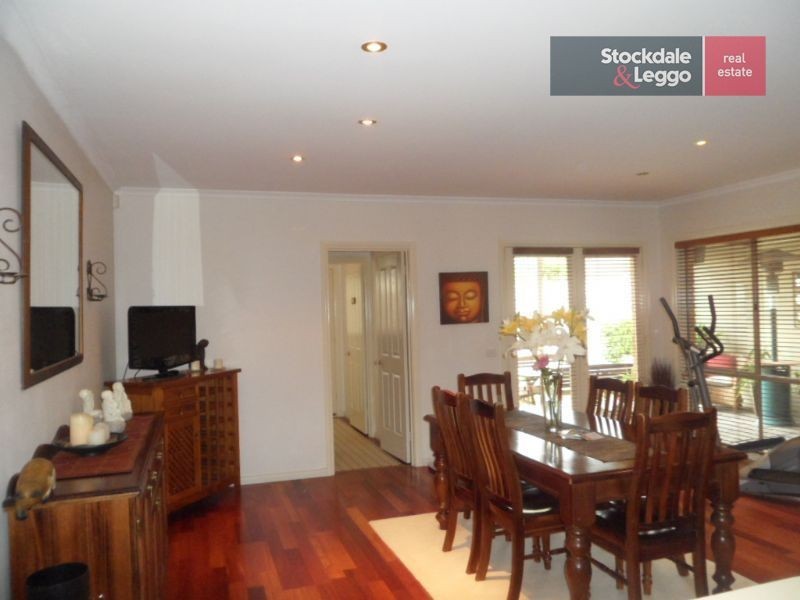 44 Rimcross Drive, Keilor East VIC 3033