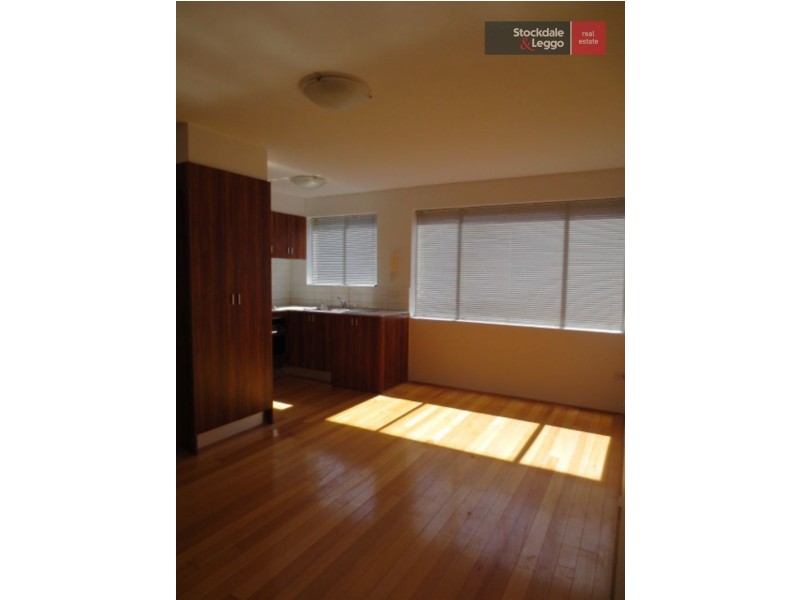 9/556 Moreland Road, Brunswick VIC 3056
