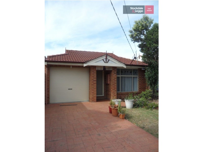 1/3 Dublin Avenue, Strathmore VIC 3041