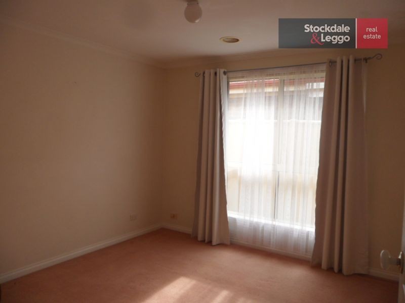 1/3 Dublin Avenue, Strathmore VIC 3041