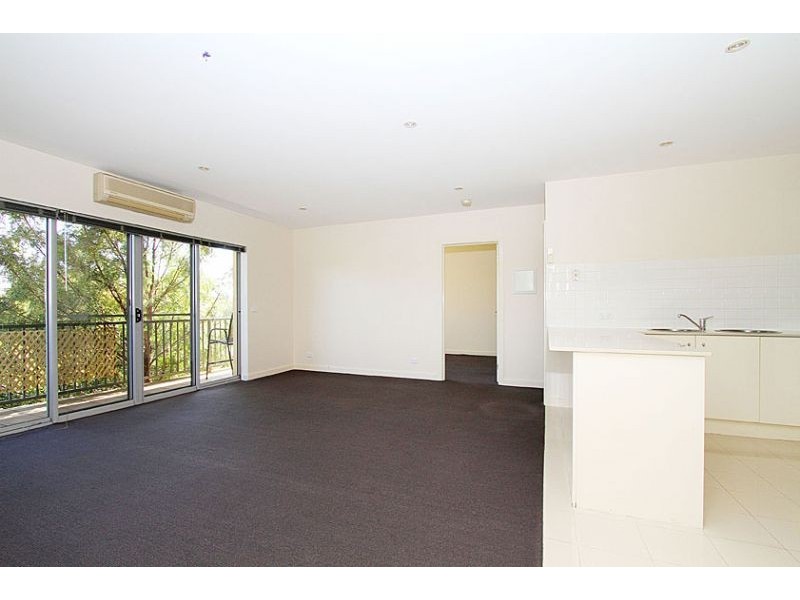 9/42-50 Napier Crescent, Essendon VIC 3040