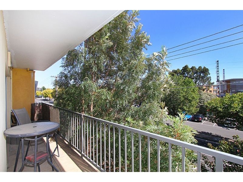 9/42-50 Napier Crescent, Essendon VIC 3040