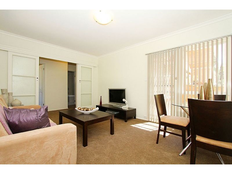 1/209 Napier Street, Essendon VIC 3040