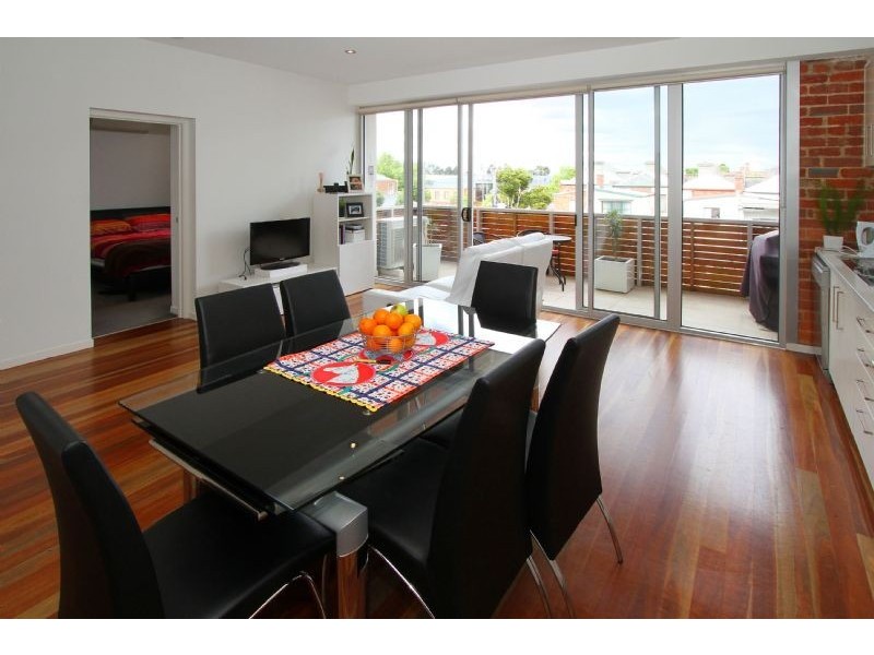 218/89 Raleigh Street, Essendon VIC 3040